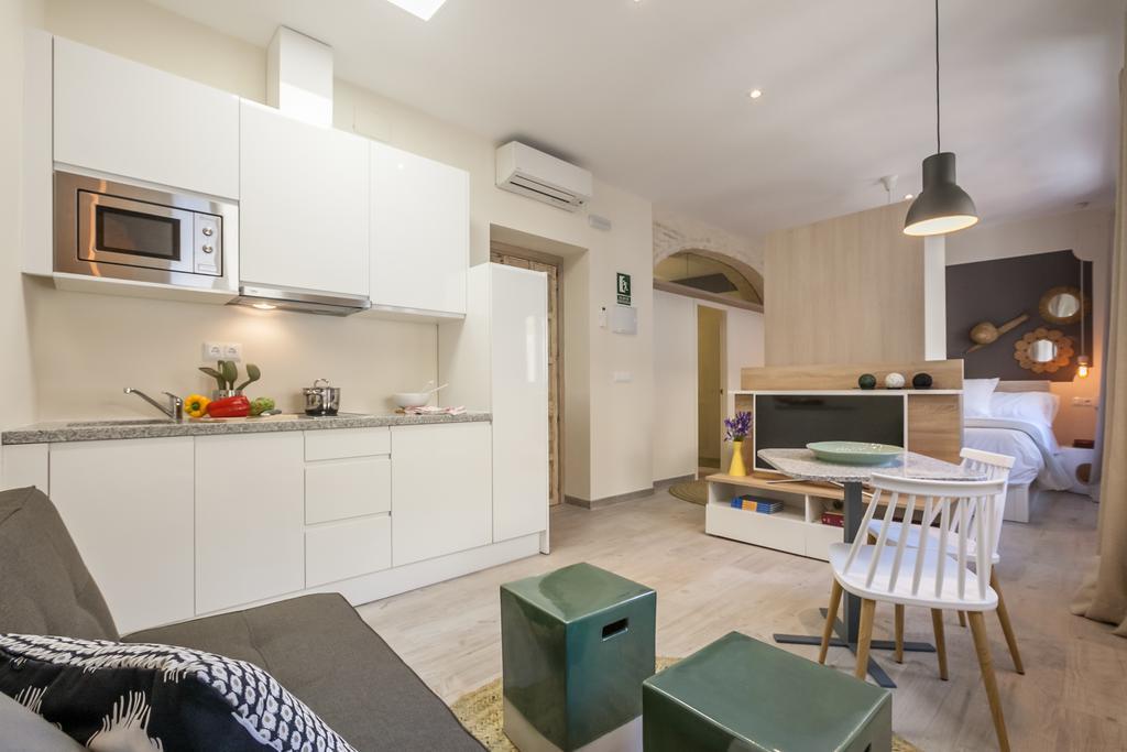 Apartamento Tomas Ibarra Pool&Luxury Sevilla Exterior foto