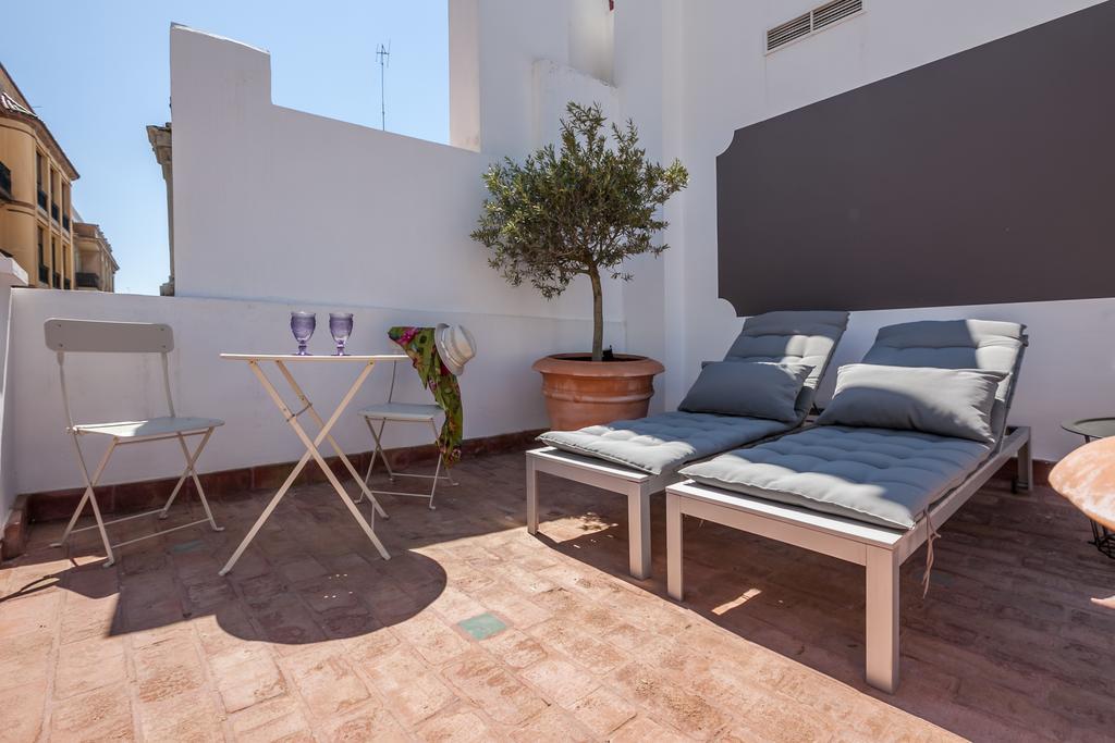Apartamento Tomas Ibarra Pool&Luxury Sevilla Exterior foto